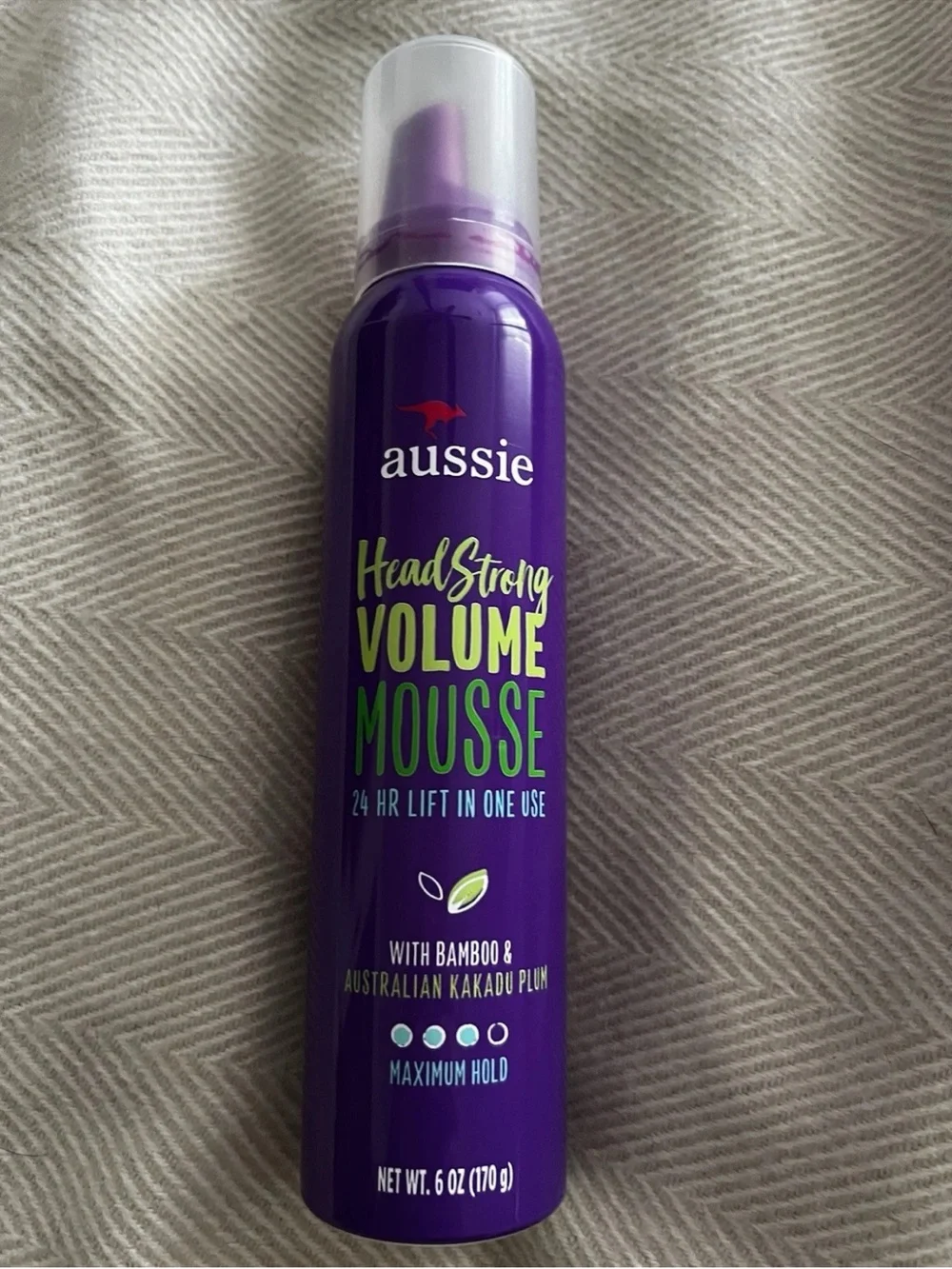 Aussie headstrong volume mousse 6 OZ New